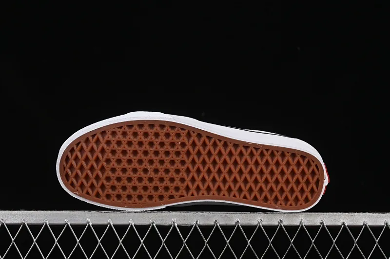 All categories Vans Vans series Vans Low Vans low-top Vans Sk8-Low burgundy non-slip casual skate shoes VN0A4UUK5U7